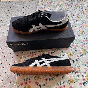 Onitsuka Tiger Retro German-Style Training Shoes, Black